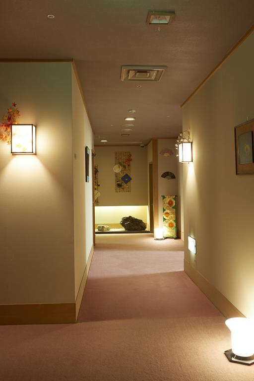 Quincy'S Inn Toyohashi Exteriör bild