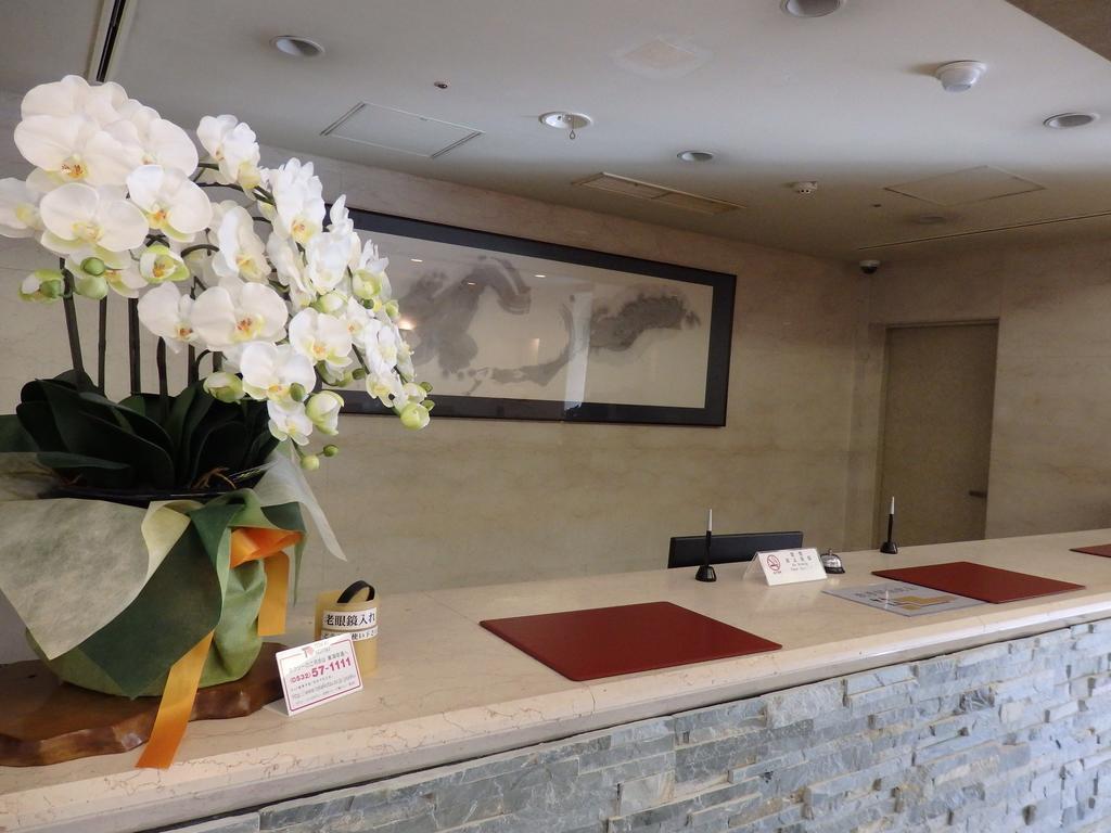 Quincy'S Inn Toyohashi Exteriör bild