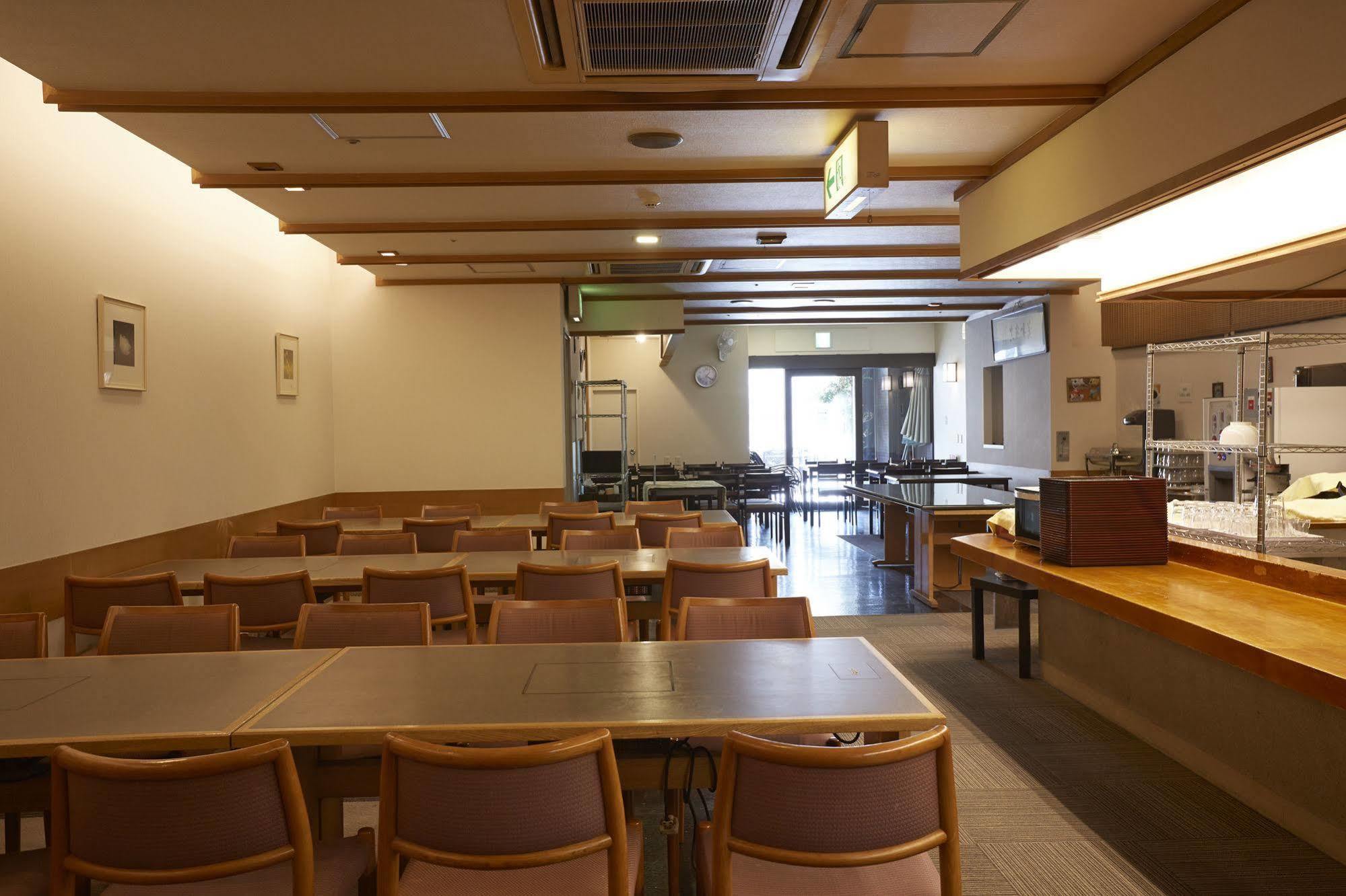 Quincy'S Inn Toyohashi Exteriör bild